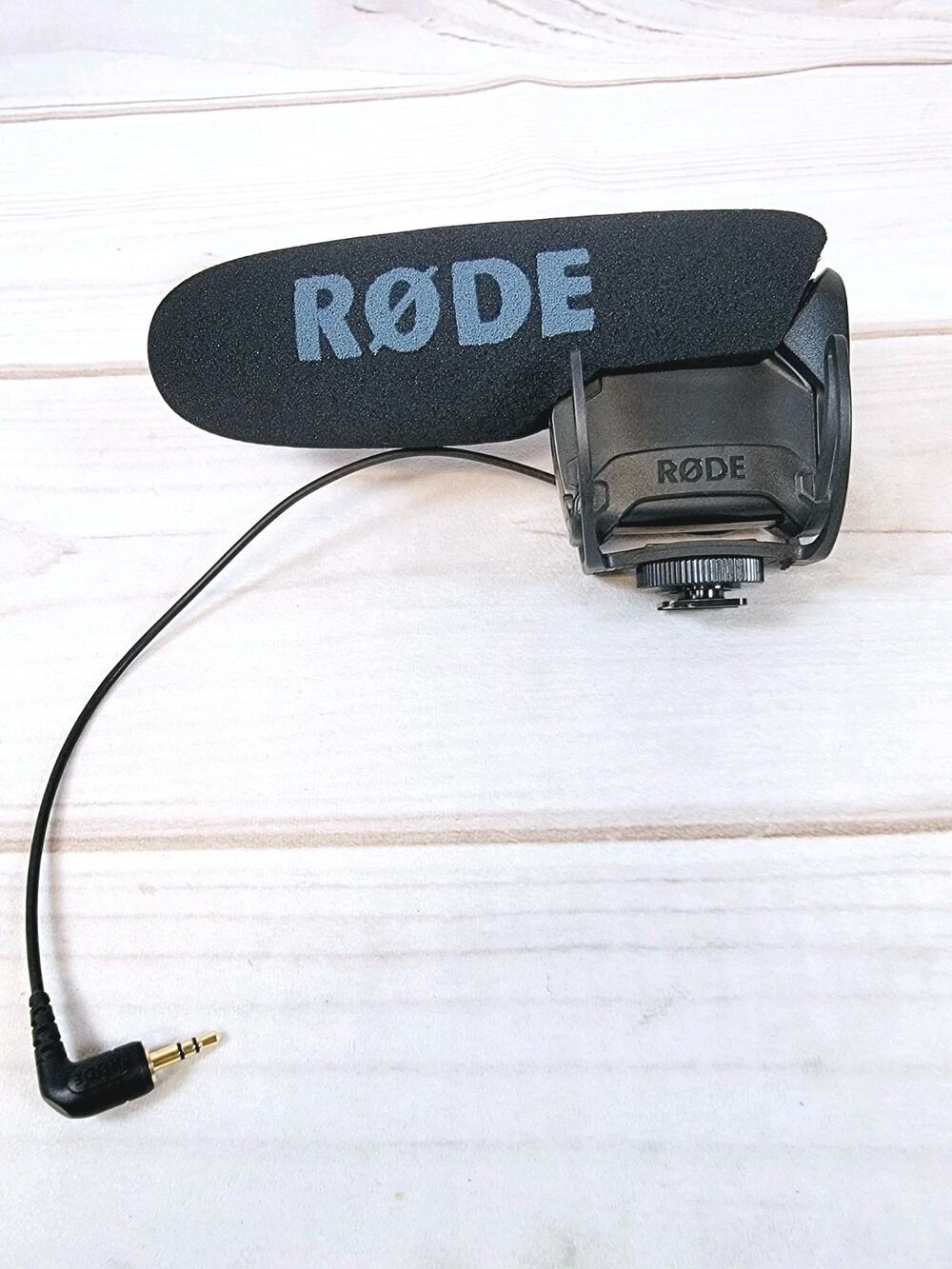 Rode VideoMic Pro Shotgun Condenser Microphone Tested